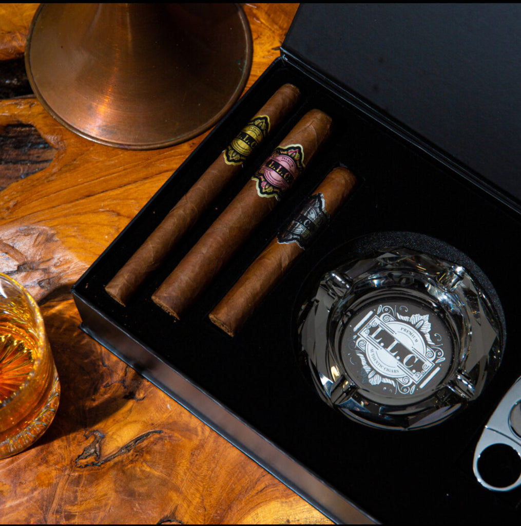 CIGARLOONG シガーボックス LLCigars (LLC) – Black Box Cigar Club