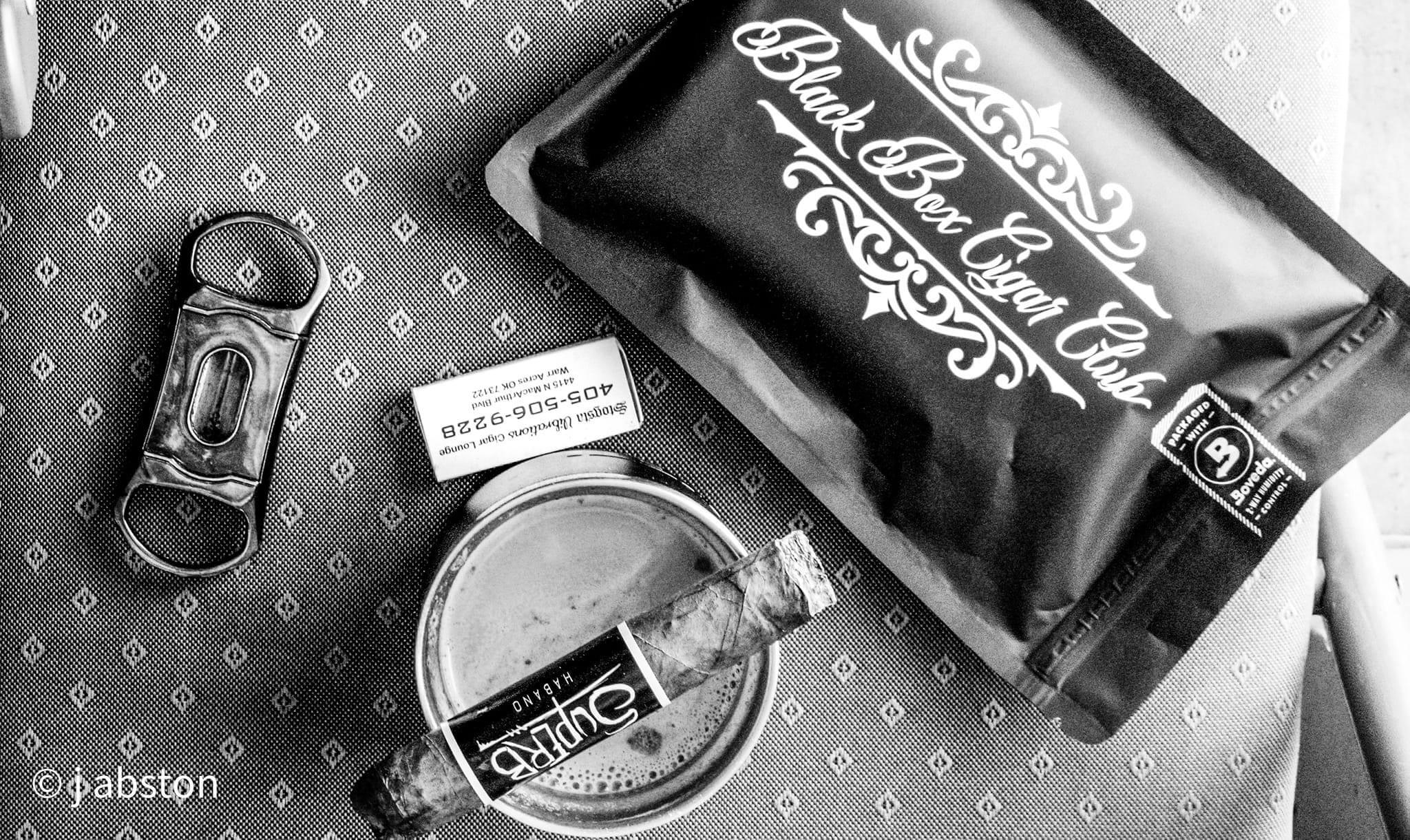 Blackbird Cigars- “Superb” – Black Box Cigar Club