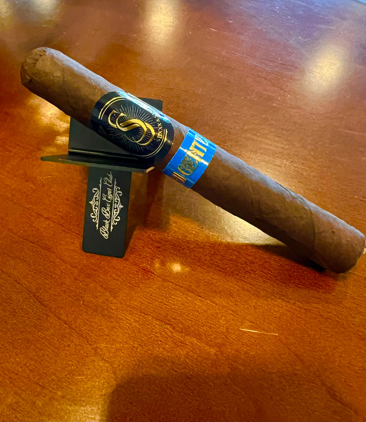 Stixxx & Stones Cigars- “Mi Gente”