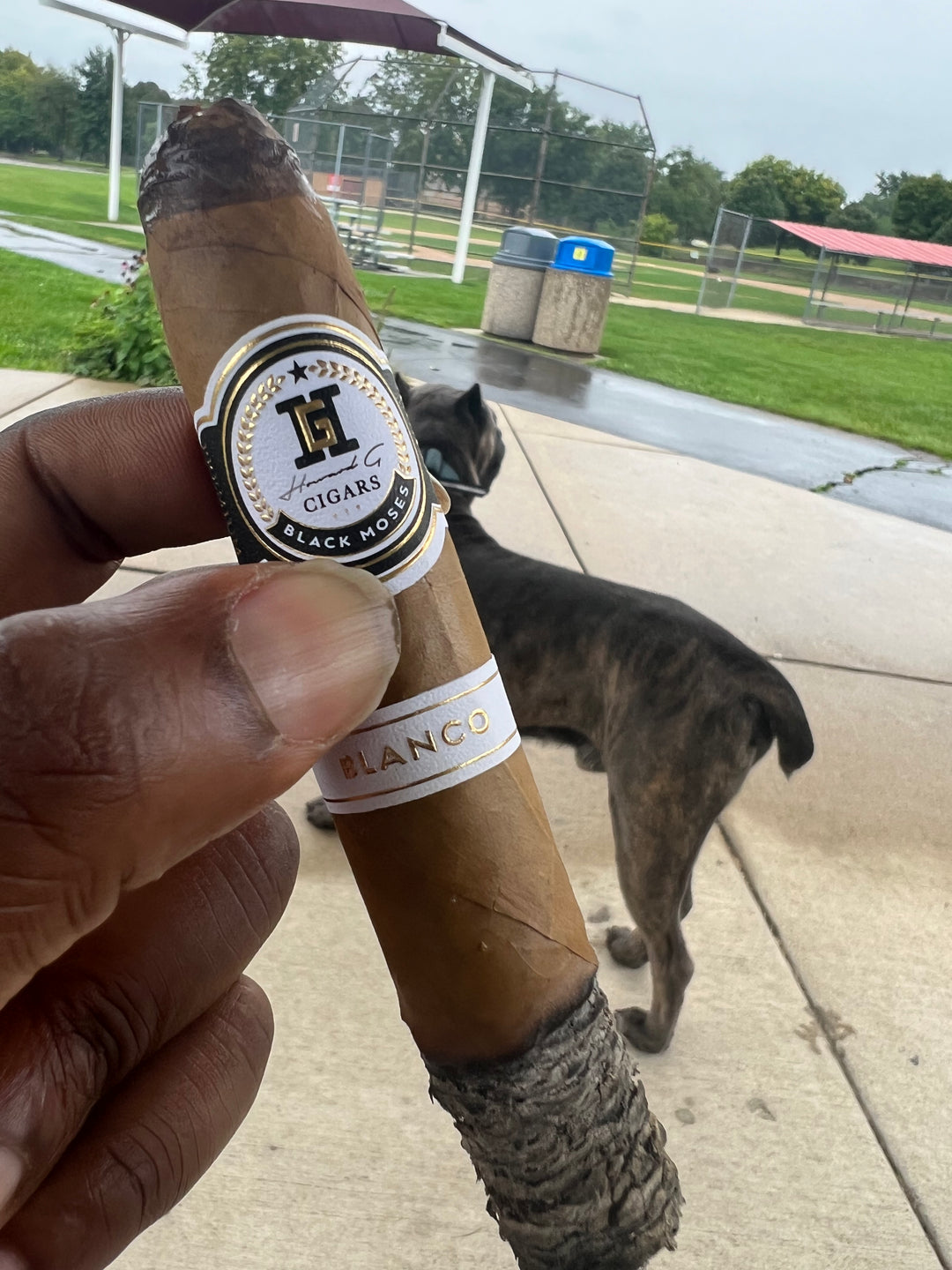 Howard G Cigars- "Black Moses" Blanco