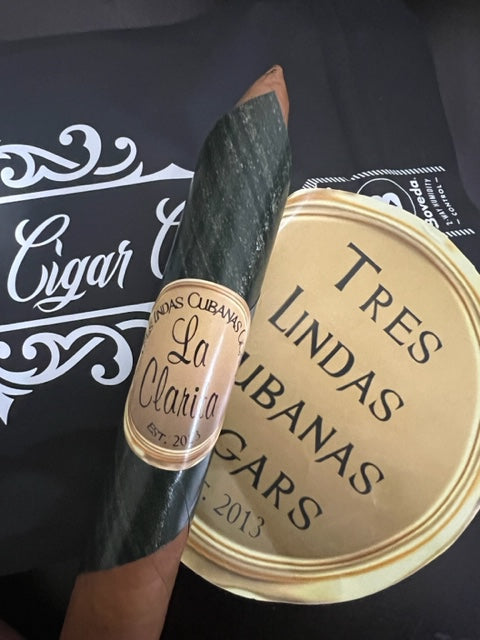 Tres Lindas Cubanas- "La Clarita"
