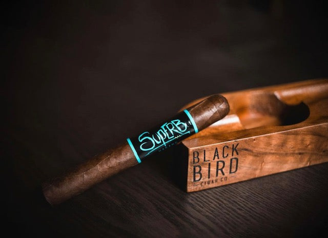 Blackbird Cigars- “Superb” – Black Box Cigar Club