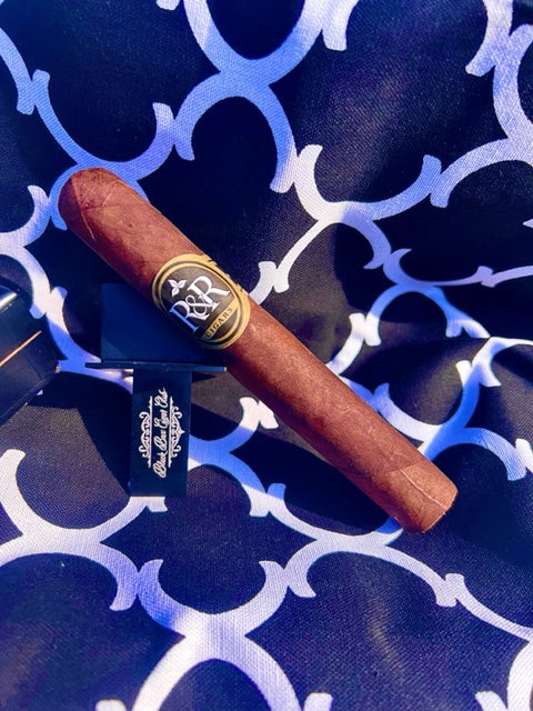 R and R Cigars "Maduro Gordo"