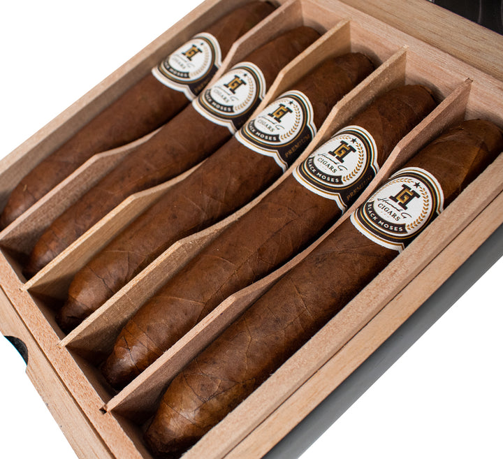 Howard G Cigars- "Black Moses" Blanco